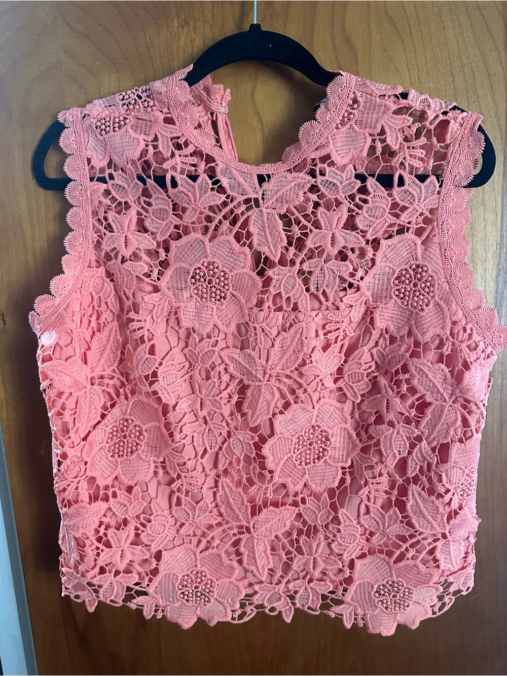 Nanette Lepore Pink Sleeveless Floral Crochet Lace top size large - Picture 3 of 7